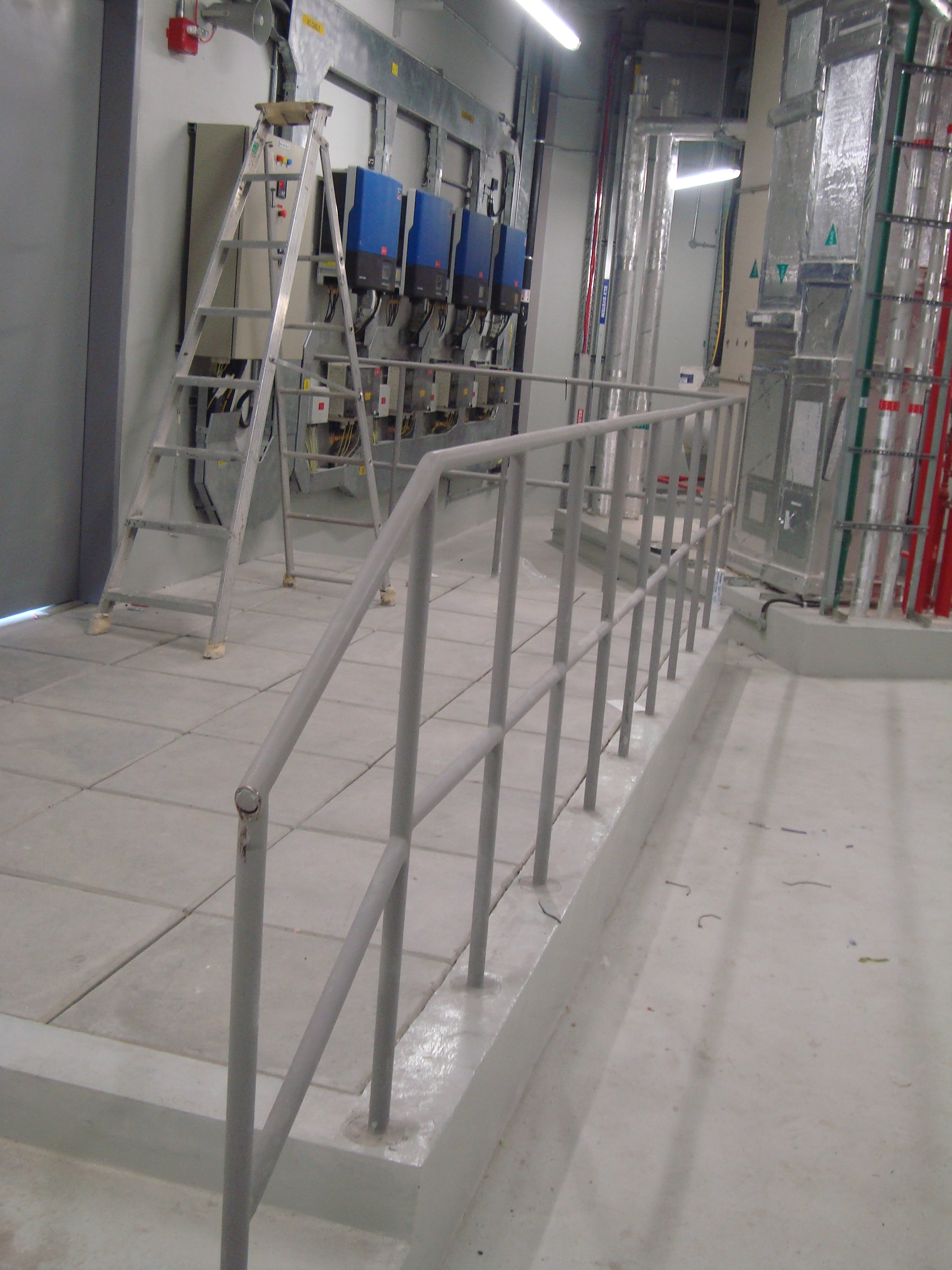 Pearl Diving Pool - Dubai, U.A.E.