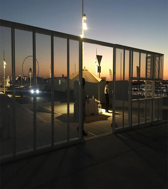 gate